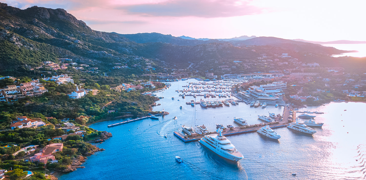 I superyacht più belli che navigano tra le acque di Porto Cervo