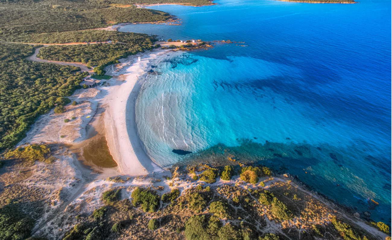 Rena Bianca, la spiaggia dove hanno inizio l\'emozioni