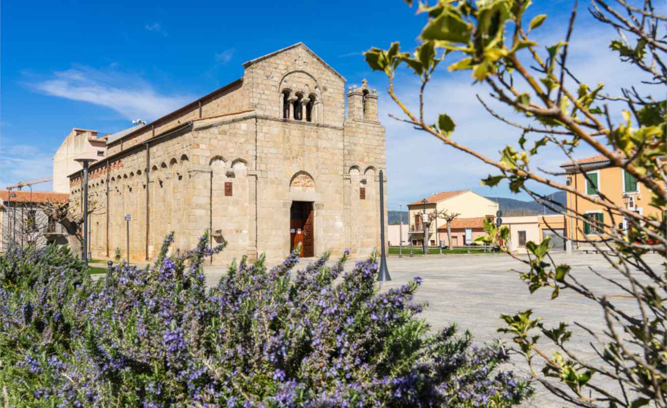 Chiese romaniche, un affascinante viaggio nella Sardegna medievale