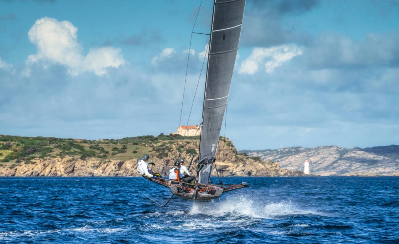 E Young Azzurra si allena a Porto Cervo