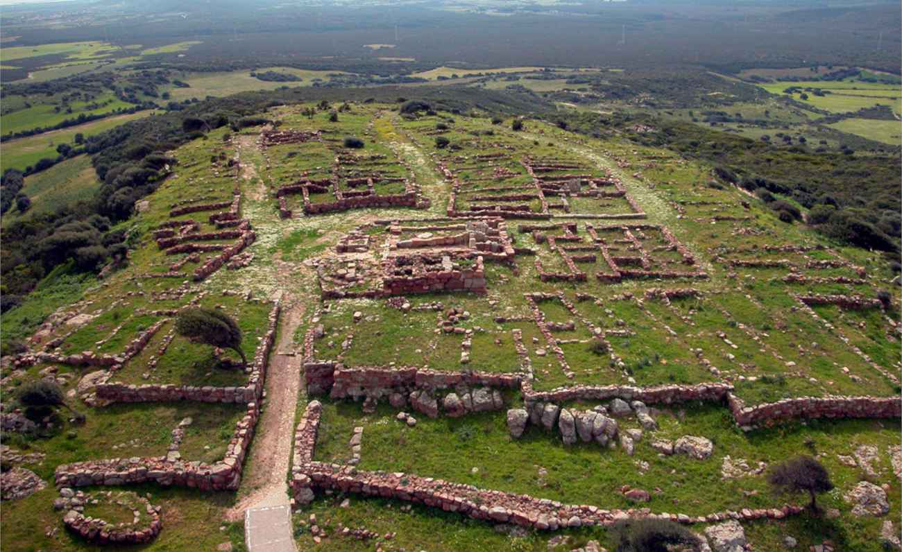 La fortezza punica del Monte Sirai