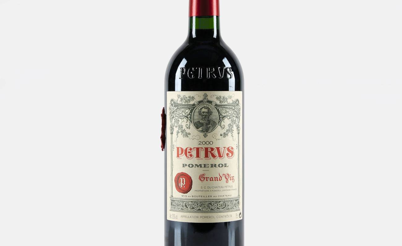 All\'asta Pétrus 2000, il vino delle stelle