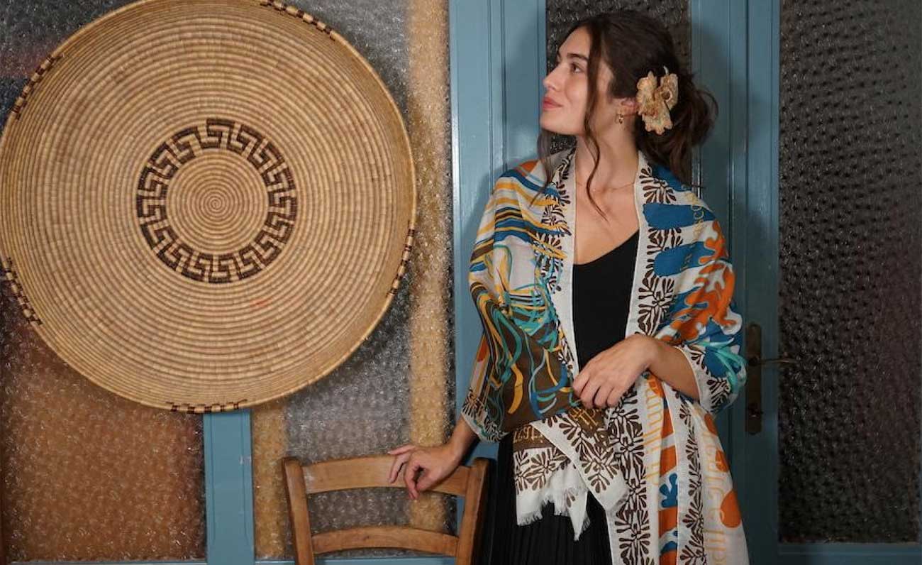 I foulard che raccontano le donne sarde