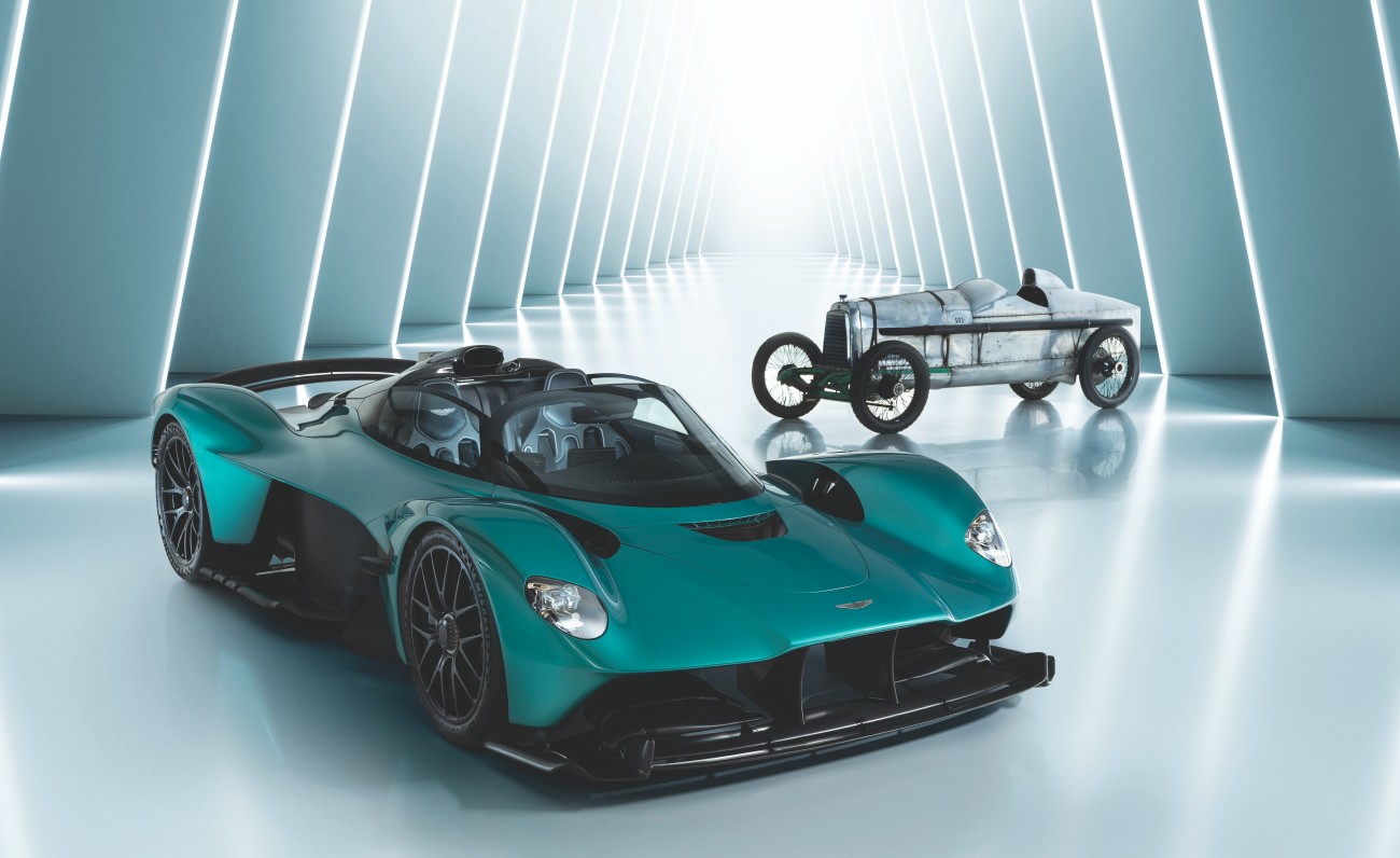 I centodieci anni di Aston Martin