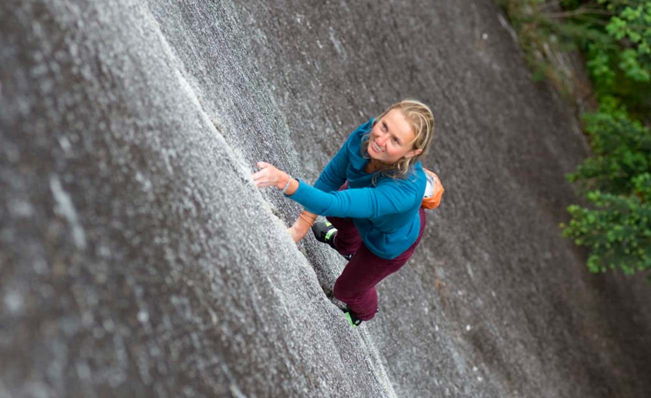 Brette Harrington, l’alpinista firma l’impresa in Sardegna con la salita del Mezzogiorno di Fuoco