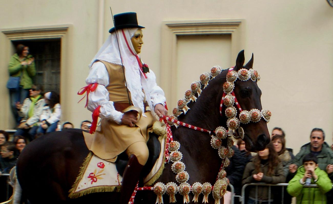 Sartiglia, ecco le novità: via le otto tribune, l’accesso sarà libero